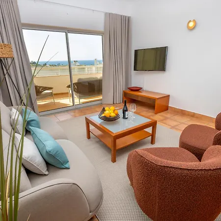 Διαμέρισμα Sea-view 2br With Pool Near Porto De Mos *